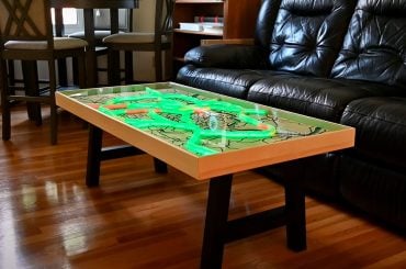Inventor transforma mesa de centro em um mapa inteligente que mostra o trânsito em tempo real com LEDs