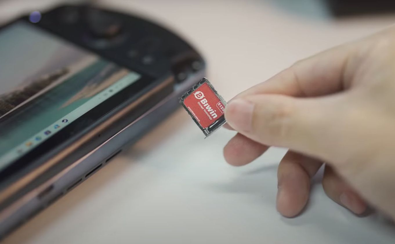 Mini SSD da Biwin é do tamanho de um microSD, mas entrega velocidade absurda digna de PC gamer