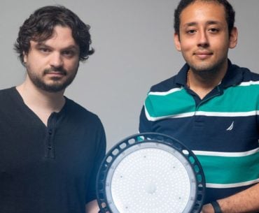 Cornell cria tecnologia de luz invisível para expor deepfakes e vídeos falsos