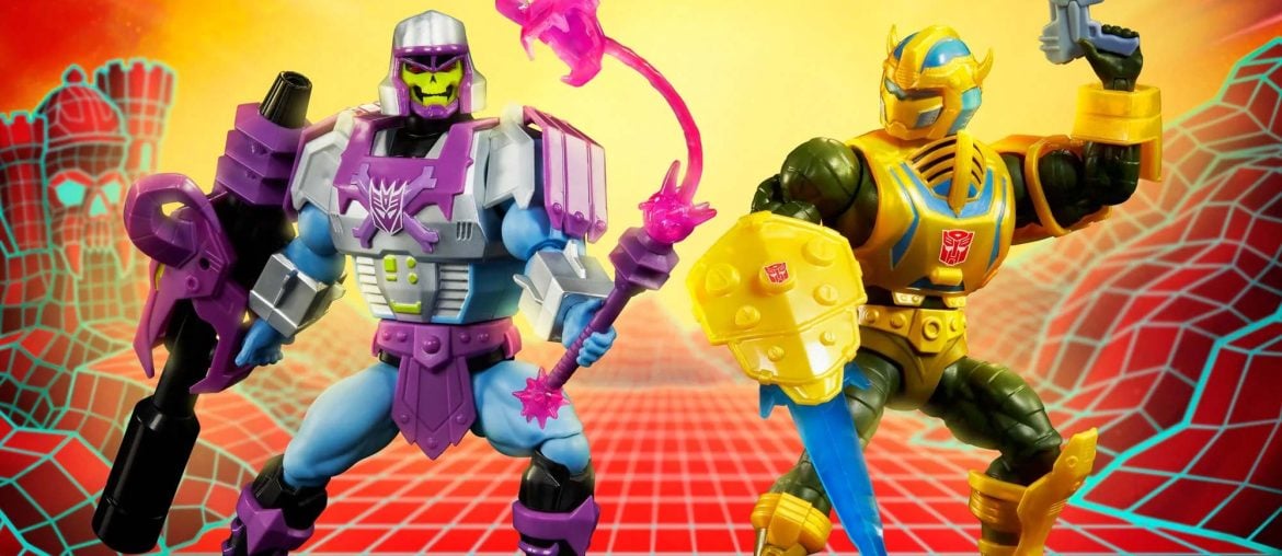 Esqueleto ganha armadura de Megatron e Duncan veste Bumblebee em crossover de MOTU x Transformers
