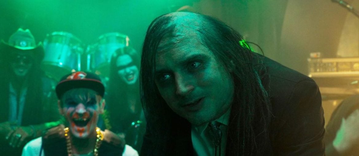 Elijah Wood explica sua paixão por filmes estranhos e o novo Vingador Tóxico