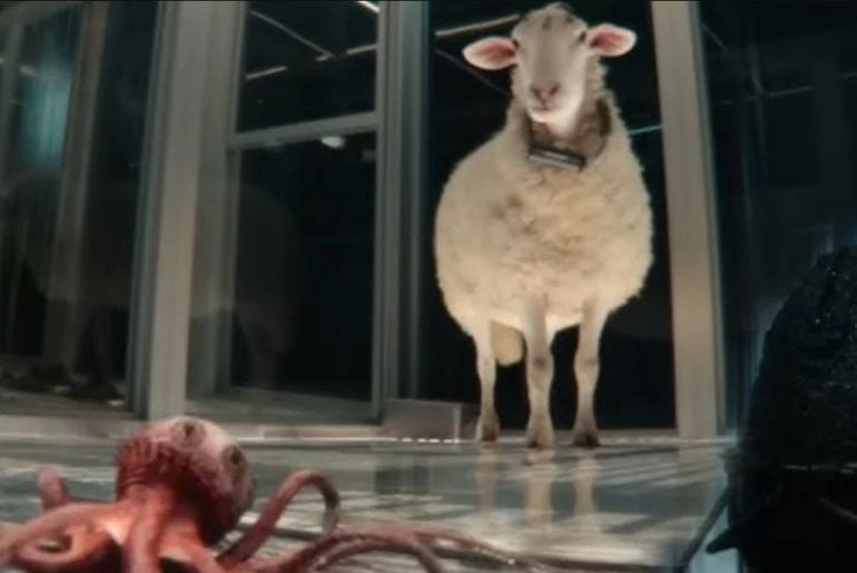 Alien: Earth introduz a criatura mais aterrorizante – uma ovelha!