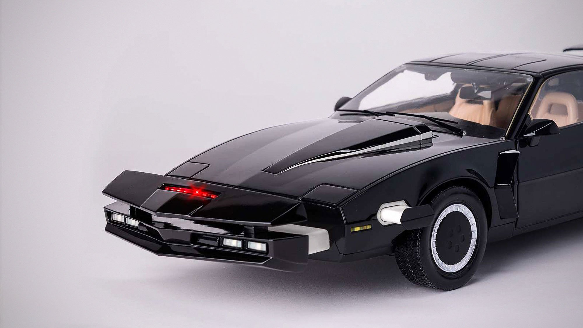 TOMY+ vai lançar réplica de A Supermáquina em crowdfunding com modo Super Pursuit automático