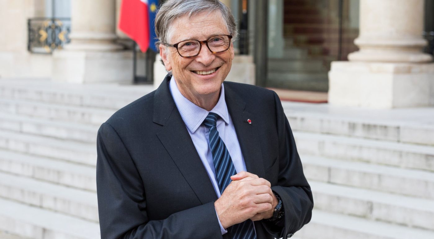 Bill Gates muda o discurso e minimiza o impacto das mudanças climáticas