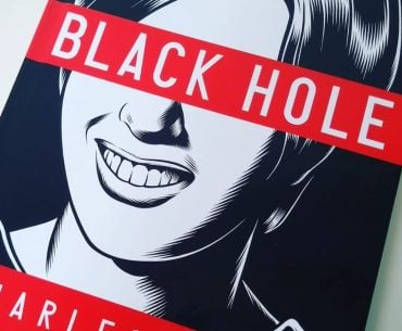 Netflix aposta no terror adolescente e surreal com adaptação de Black Hole, do diretor de I Saw the TV Glow Netflix aposta no terror adolescente e surreal com adaptação de Black Hole, do diretor de I Saw the TV Glow