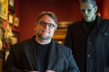 Guillermo del Toro diz que prefere morrer a usar IA em seus filmes Guillermo del Toro diz que prefere morrer a usar IA em seus filmes