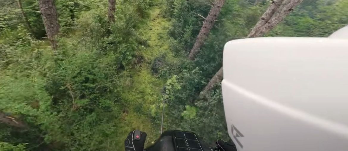 O Sonho de Pilotar uma Moto Voadora Está Virando Realidade (e Lembra Muito Star Wars)
