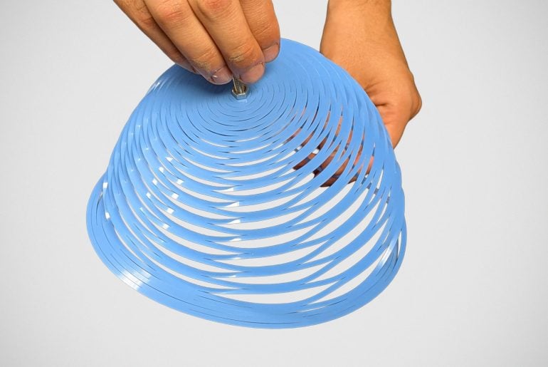 Cientistas reinventam o paraquedas com tecnologia inspirada na arte japonesa Kirigami