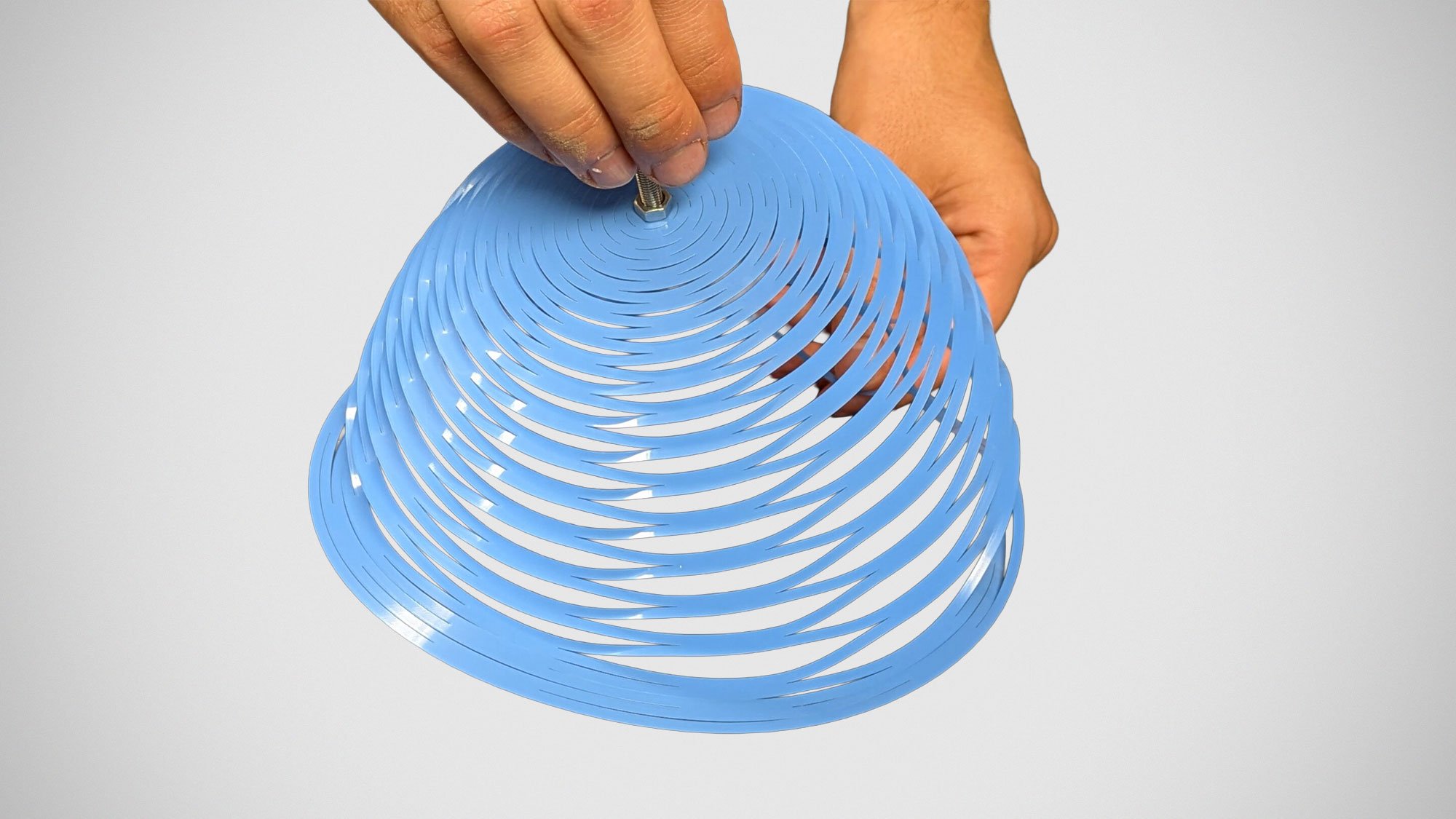 Cientistas reinventam o paraquedas com tecnologia inspirada na arte japonesa Kirigami