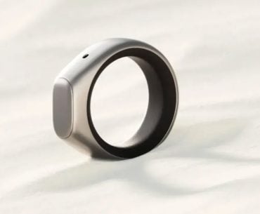 Anel inteligente que “ouve sussurros” é o primeiro dispositivo com IA capaz de transcrever sua voz em silêncio