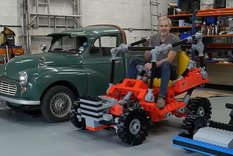 LEGO Technic em tamanho real: Dune Buggy gigante ganha vida e roda de verdade