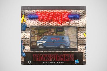 Transformers x Stranger Things: novo crossover da Netflix e Hasbro transforma van da série em robô colecionável