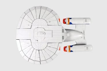 Versão alternativa da U.S.S. Enterprise feita por fã da LEGO é mais barata e ocupa menos espaço