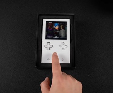 AYANEO Pocket Vert aposta em design premium e pode ser o portátil mais elegante de 2025