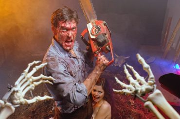 Stephen King ajudou a “salvar” The Evil Dead, e Sam Raimi não esquece esse empurrão até hoje