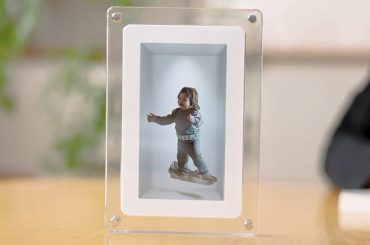 Porta-retratos holográfico Musubi promete fotos e vídeos 3D sem óculos ou headset
