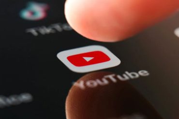 YouTube testa anúncios de 90 segundos sem pular na TV e irrita usuários