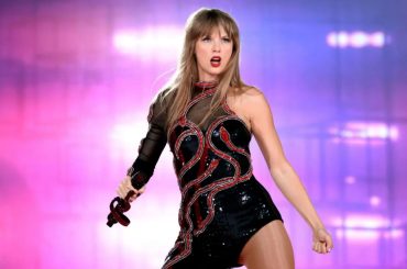 Taylor Swift tenta registrar a própria voz para se proteger de deepfakes feitos por IA