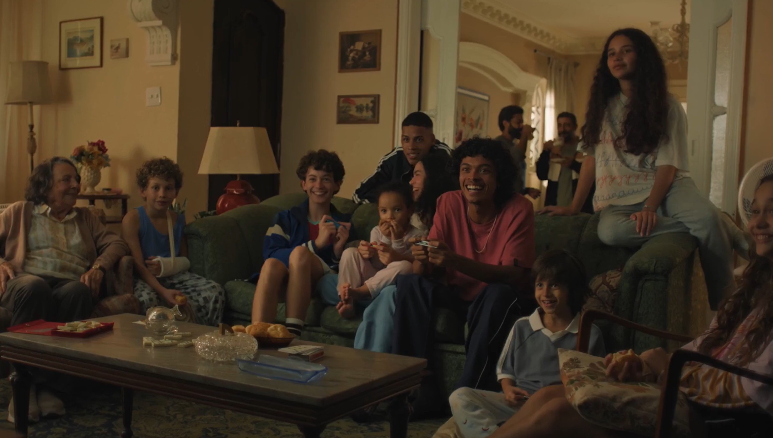 Nintendo lança novo comercial de TV exclusivo para o Brasil com foco em família