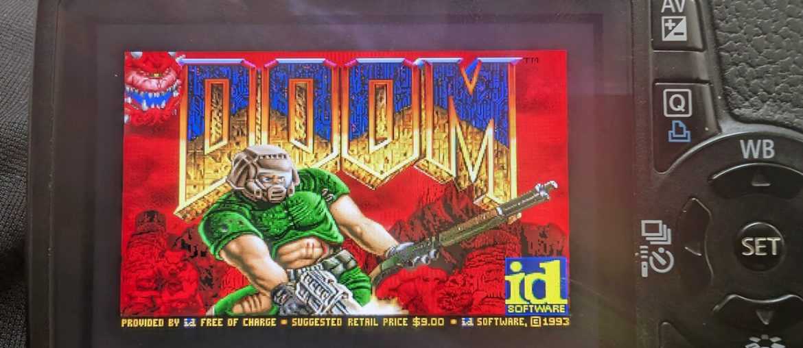 Doom agora roda em câmera fotográfica Canon EOS 550D