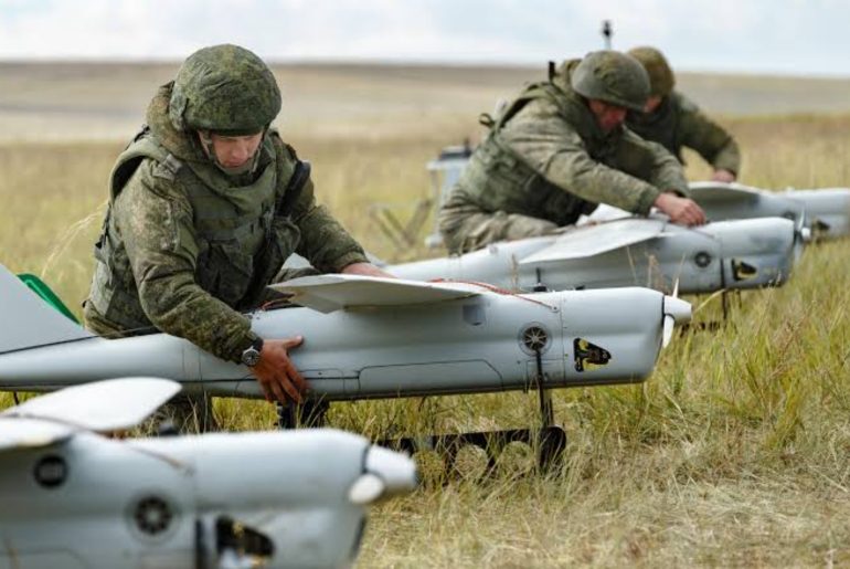 Rússia usa drones com IA capazes de escolher alvos sozinhos e caso assusta especialistas