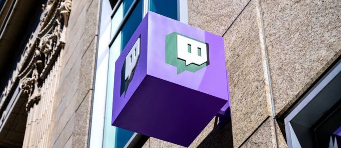 Twitch usa conteúdo de streamers para treinar IA da Amazon