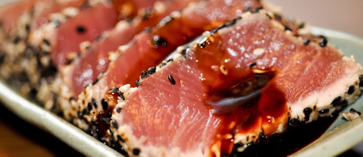 96% do atum analisado no Brasil tinha parasitas e parte estava na carne
