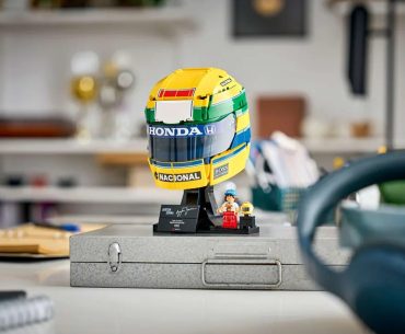 LEGO lança capacete de Ayrton Senna com 931 peças e minifigura do piloto