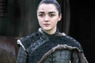 Maisie Williams reage a rumores de spin-off de Arya Stark em Game of Thrones