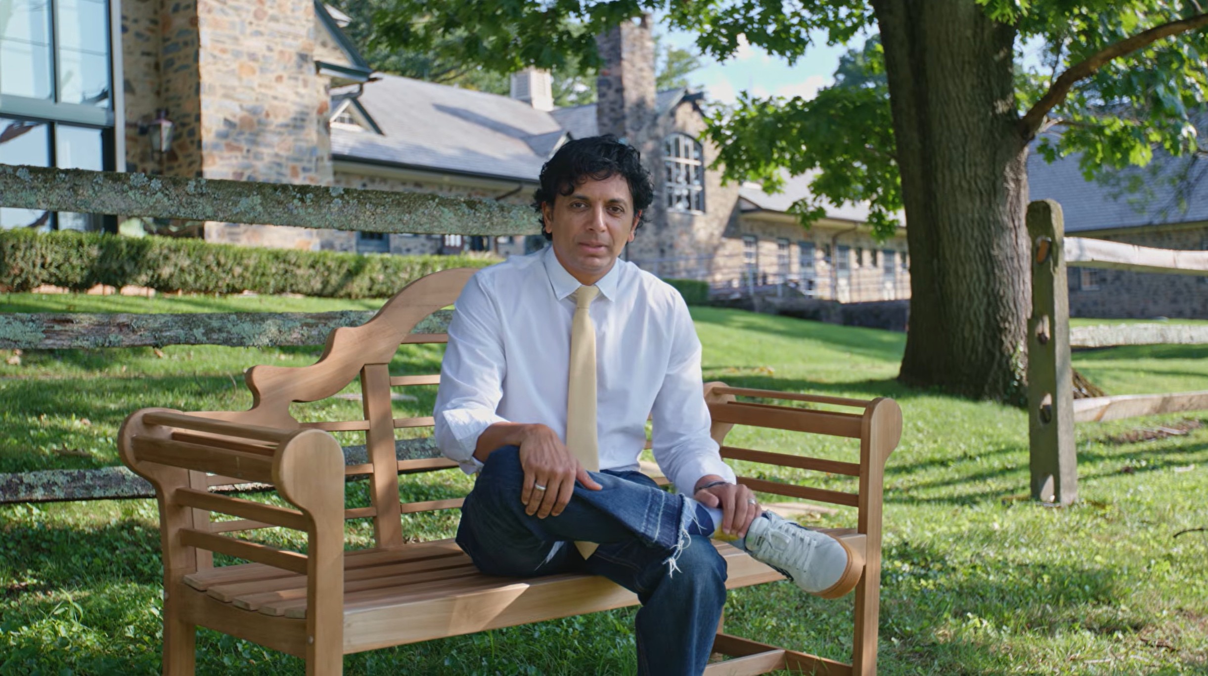 M. Night Shyamalan cria canal no YouTube e revela diário secreto de Sinais