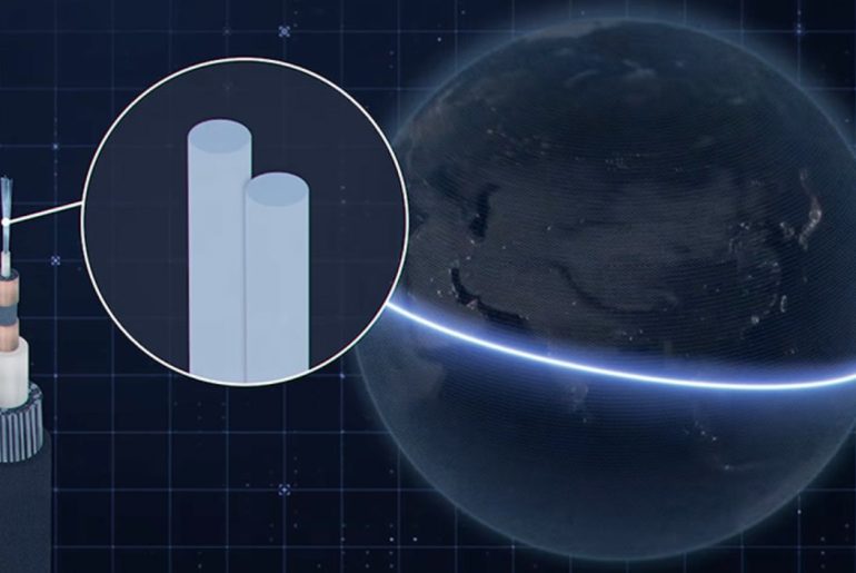Por dentro da fábrica que produz cabos submarinos e mantém a internet global conectada