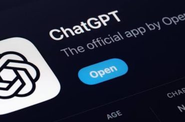 Família processa OpenAI após morte de mulher com epilepsia e acusa ChatGPT de orientar retirada de remédio