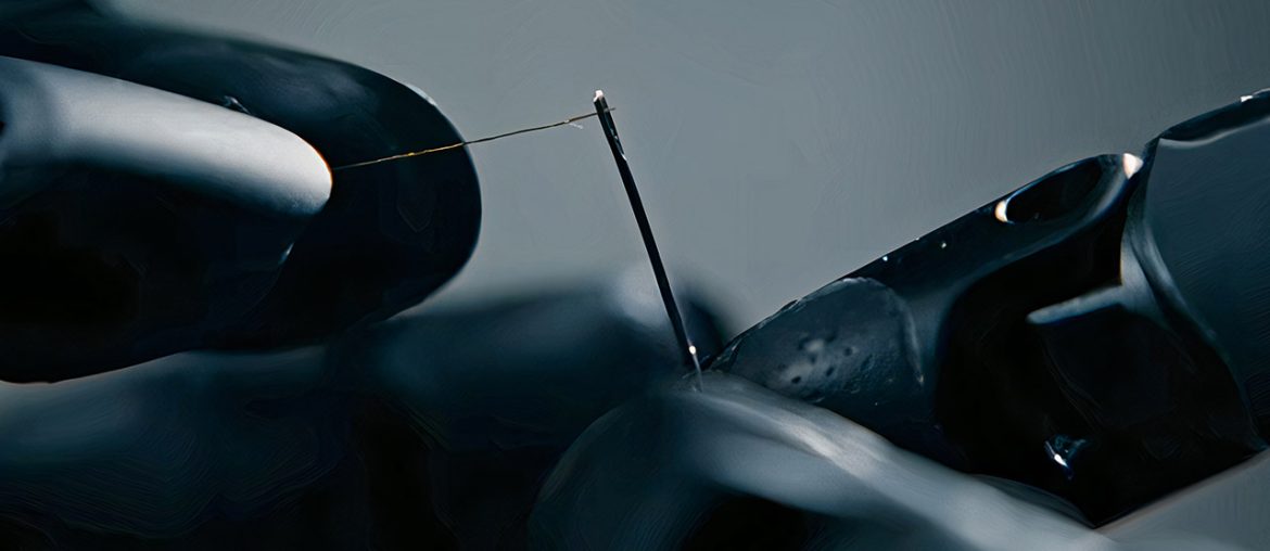 Robô da AGILINK aprende a bordar seda e impressiona com precisão em teste na China